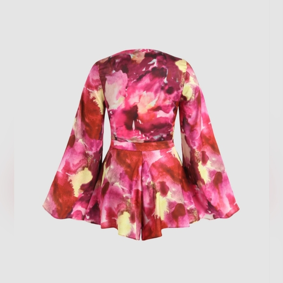 TIE DYE BELL SLEEVE ROMPER - Picture 2 of 8